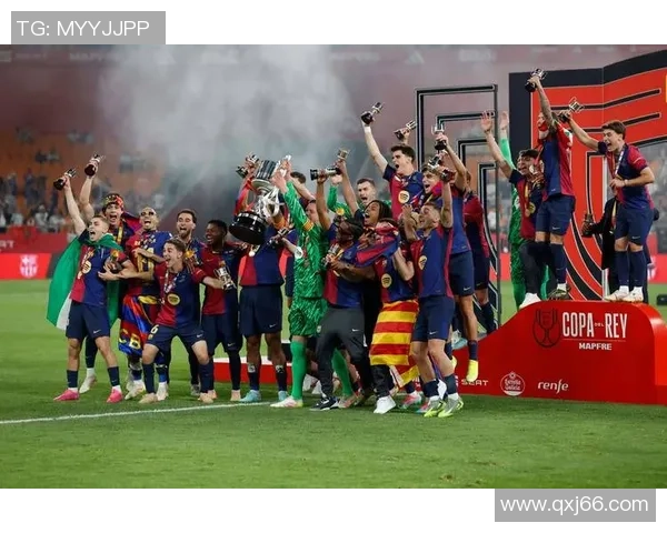 国王杯激战那不勒斯平巴萨补时争议进球引发全场沸腾