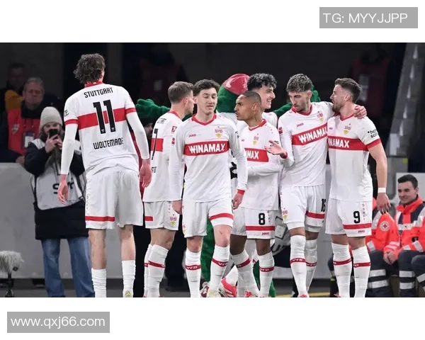 英超激战：尤文图斯狂胜拜仁6-2赛后点评引发热议