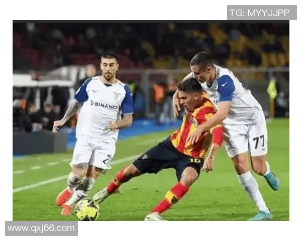 欧冠大战：那不勒斯大胜波尔图神奇扑救点燃全场激情解析